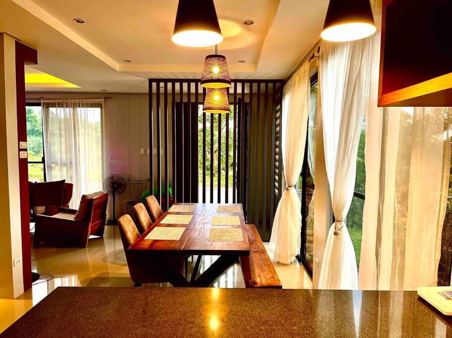 Overlooking Staycation At Sandari Batulao Tagaytay City Ngoại thất bức ảnh