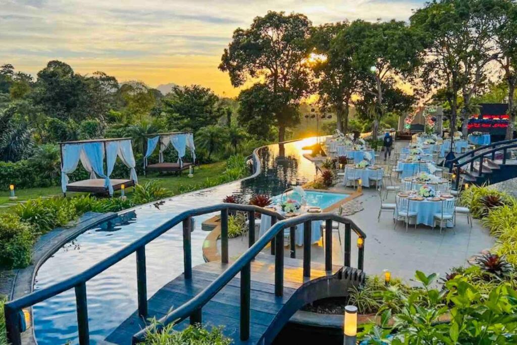 Overlooking Staycation At Sandari Batulao Tagaytay City Ngoại thất bức ảnh