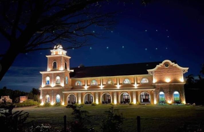 Overlooking Staycation At Sandari Batulao Tagaytay City Ngoại thất bức ảnh
