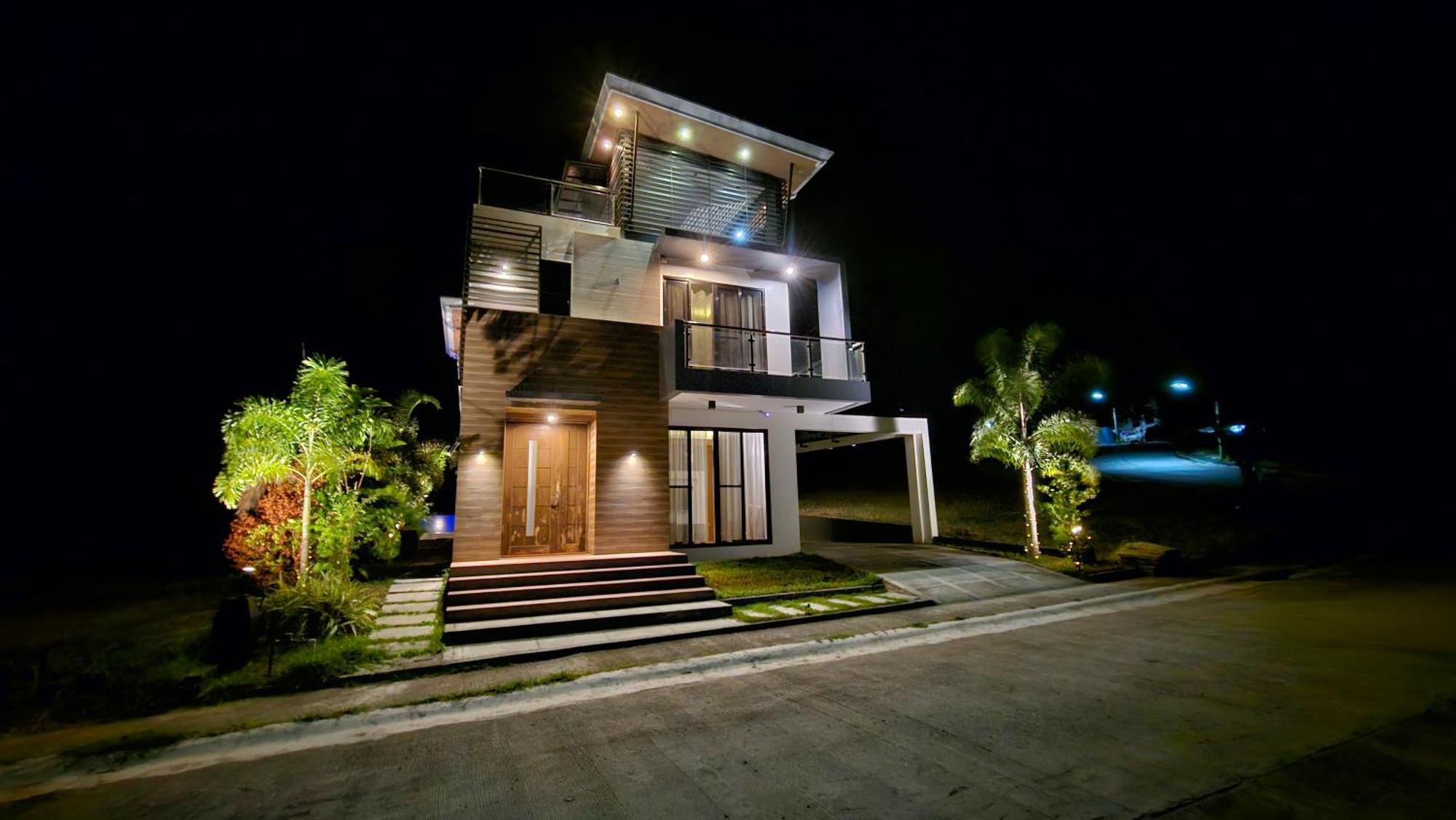 Overlooking Staycation At Sandari Batulao Tagaytay City Ngoại thất bức ảnh