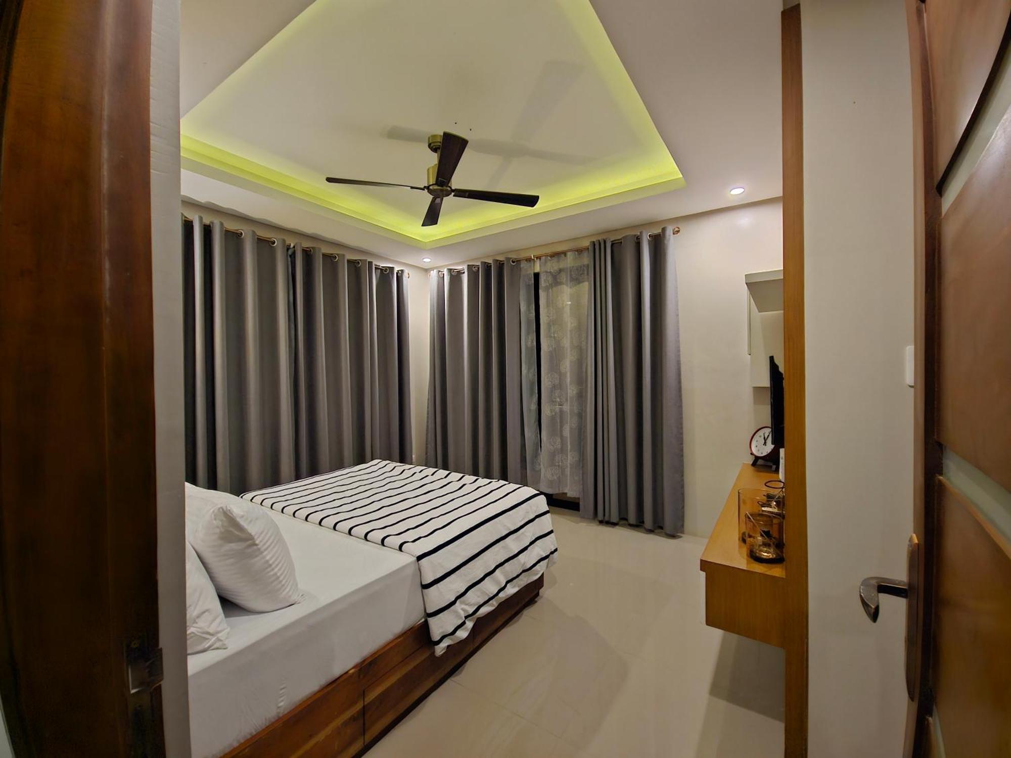 Overlooking Staycation At Sandari Batulao Tagaytay City Ngoại thất bức ảnh