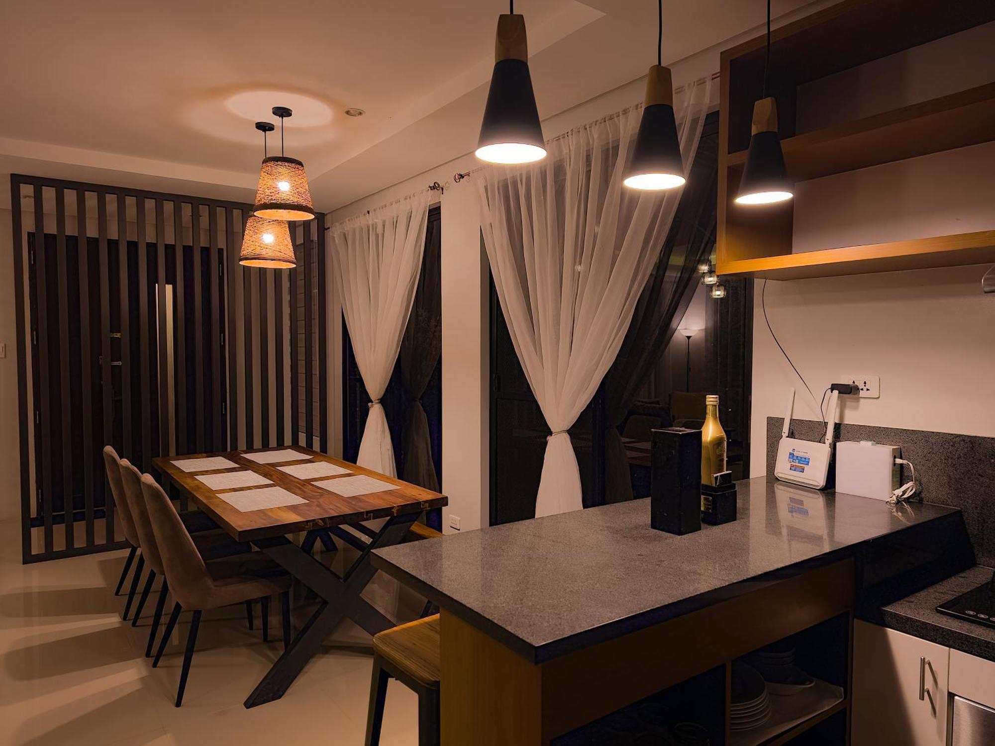 Overlooking Staycation At Sandari Batulao Tagaytay City Ngoại thất bức ảnh