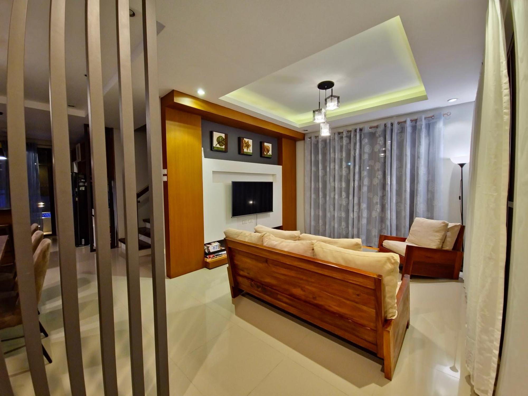 Overlooking Staycation At Sandari Batulao Tagaytay City Ngoại thất bức ảnh